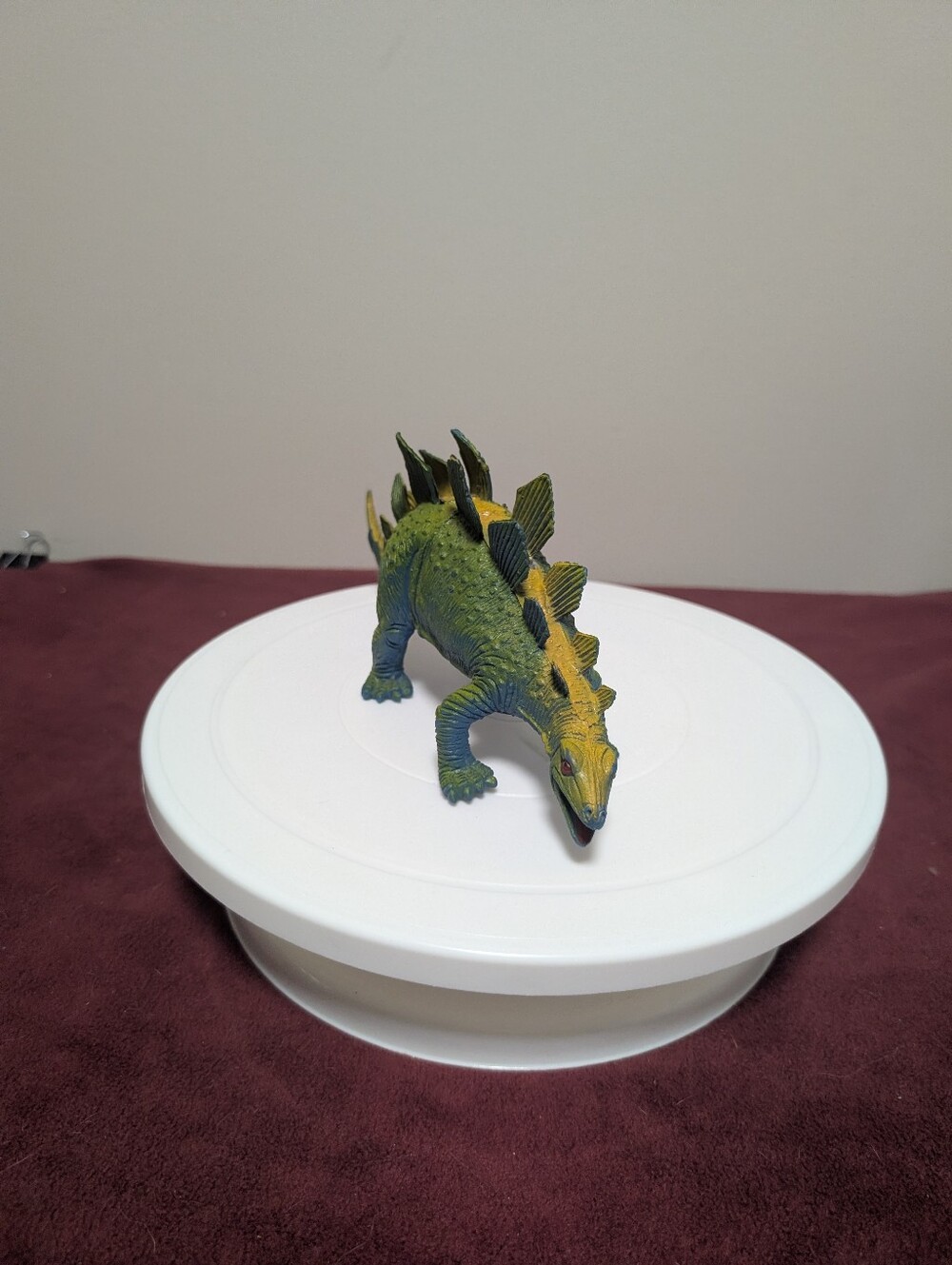 Vintage 1987 Stegosaurus Dinosaur Toy